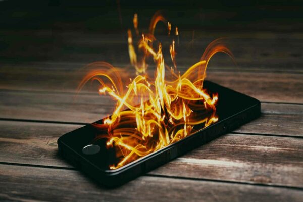 Latest iOS Update Is Causing iPhones To Heat Up